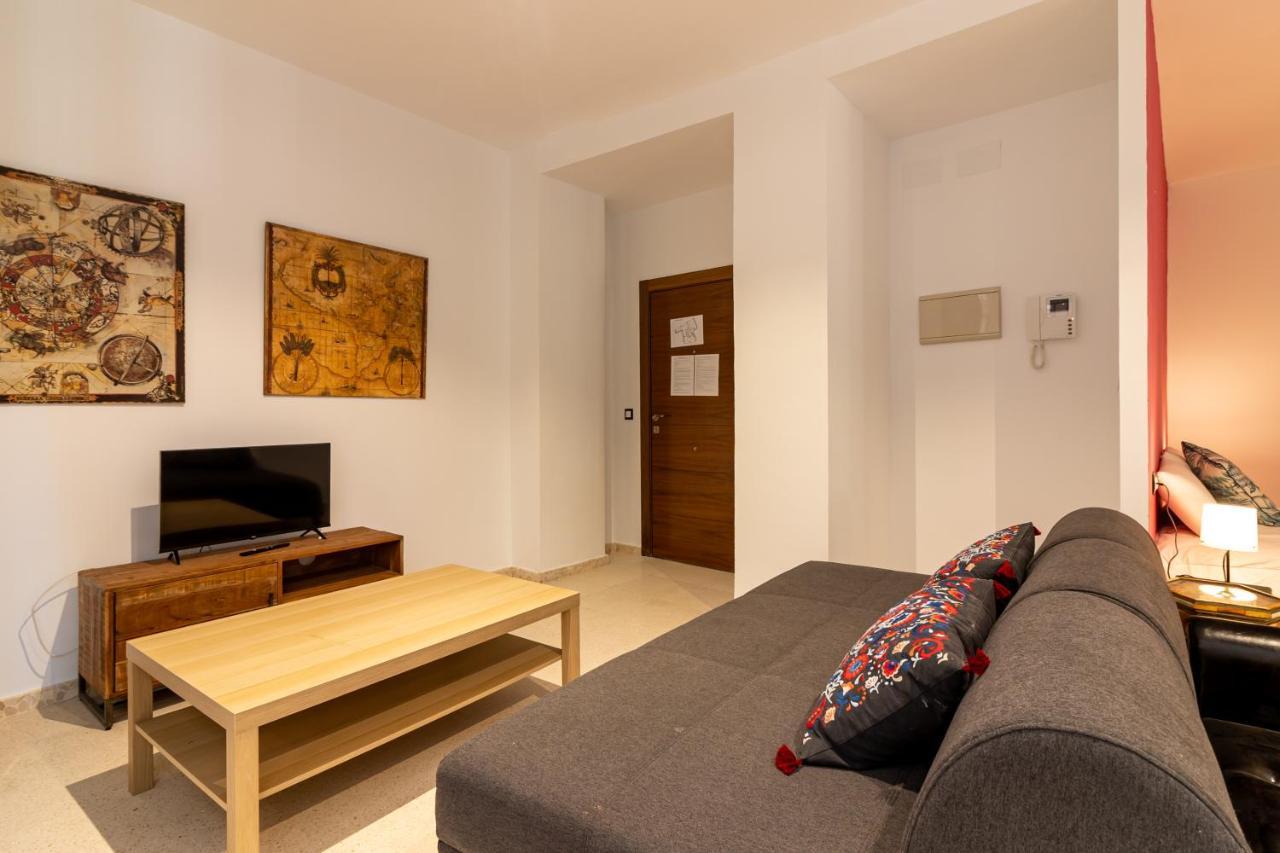 Saenz Suites Gallery By Bossh! Apartments Màlaga Exteriér fotografie