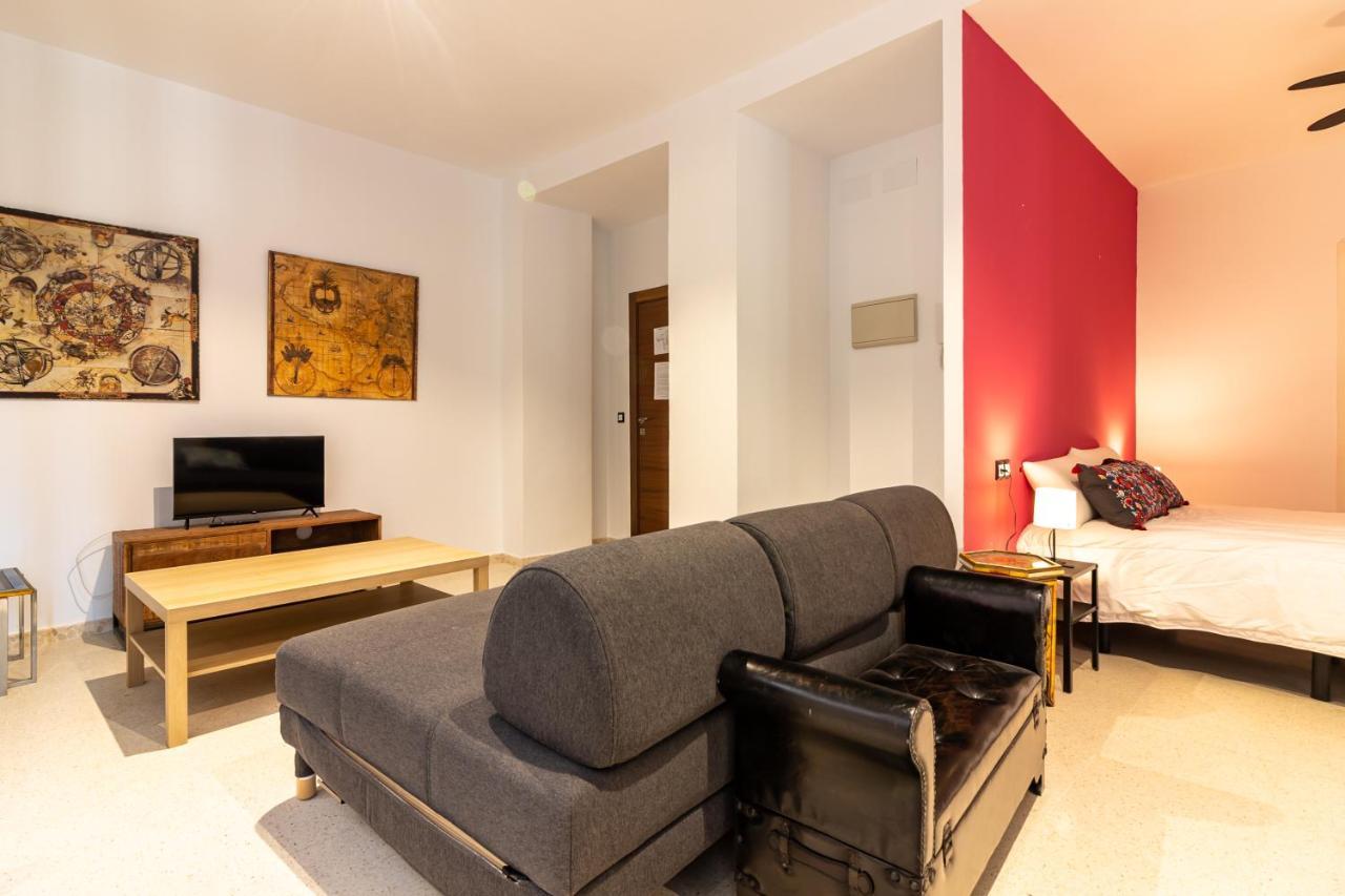 Saenz Suites Gallery By Bossh! Apartments Màlaga Exteriér fotografie