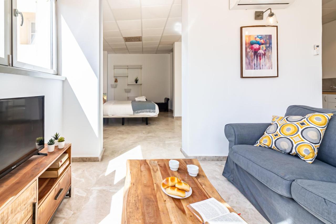 Saenz Suites Gallery By Bossh! Apartments Màlaga Exteriér fotografie