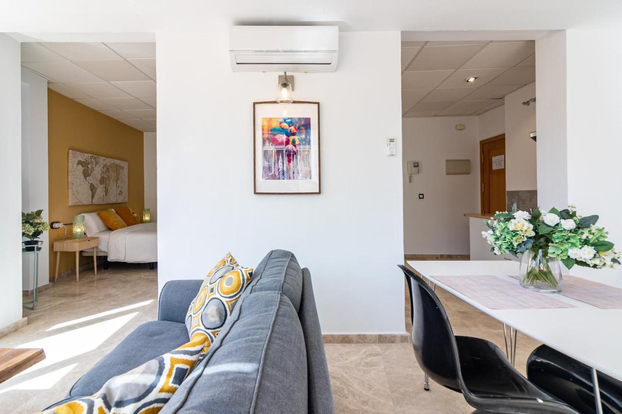Saenz Suites Gallery By Bossh! Apartments Màlaga Exteriér fotografie